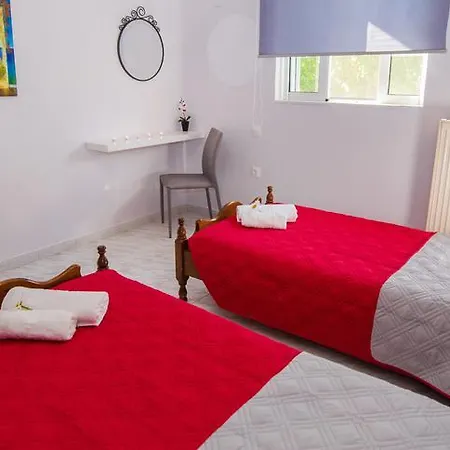 Ostria Apartment